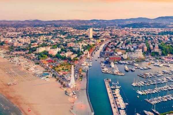 Find out all the facilities in the Rimini area